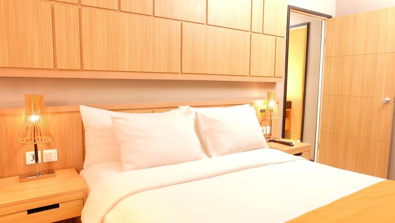 Golden Tulip Balikpapan Hotel & Suites Экстерьер фото