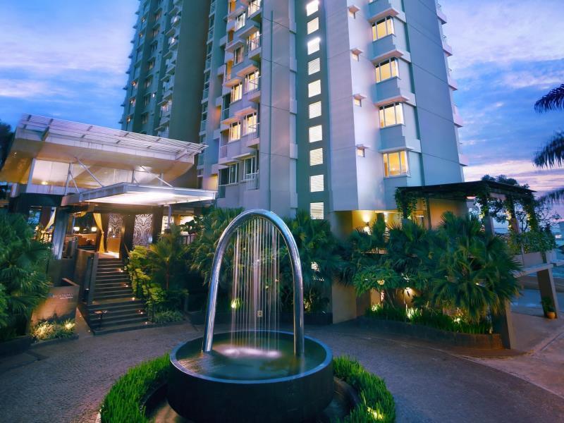 Golden Tulip Balikpapan Hotel & Suites Экстерьер фото