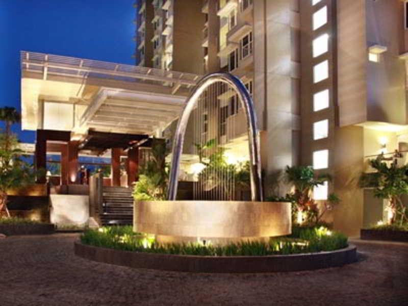 Golden Tulip Balikpapan Hotel & Suites Экстерьер фото