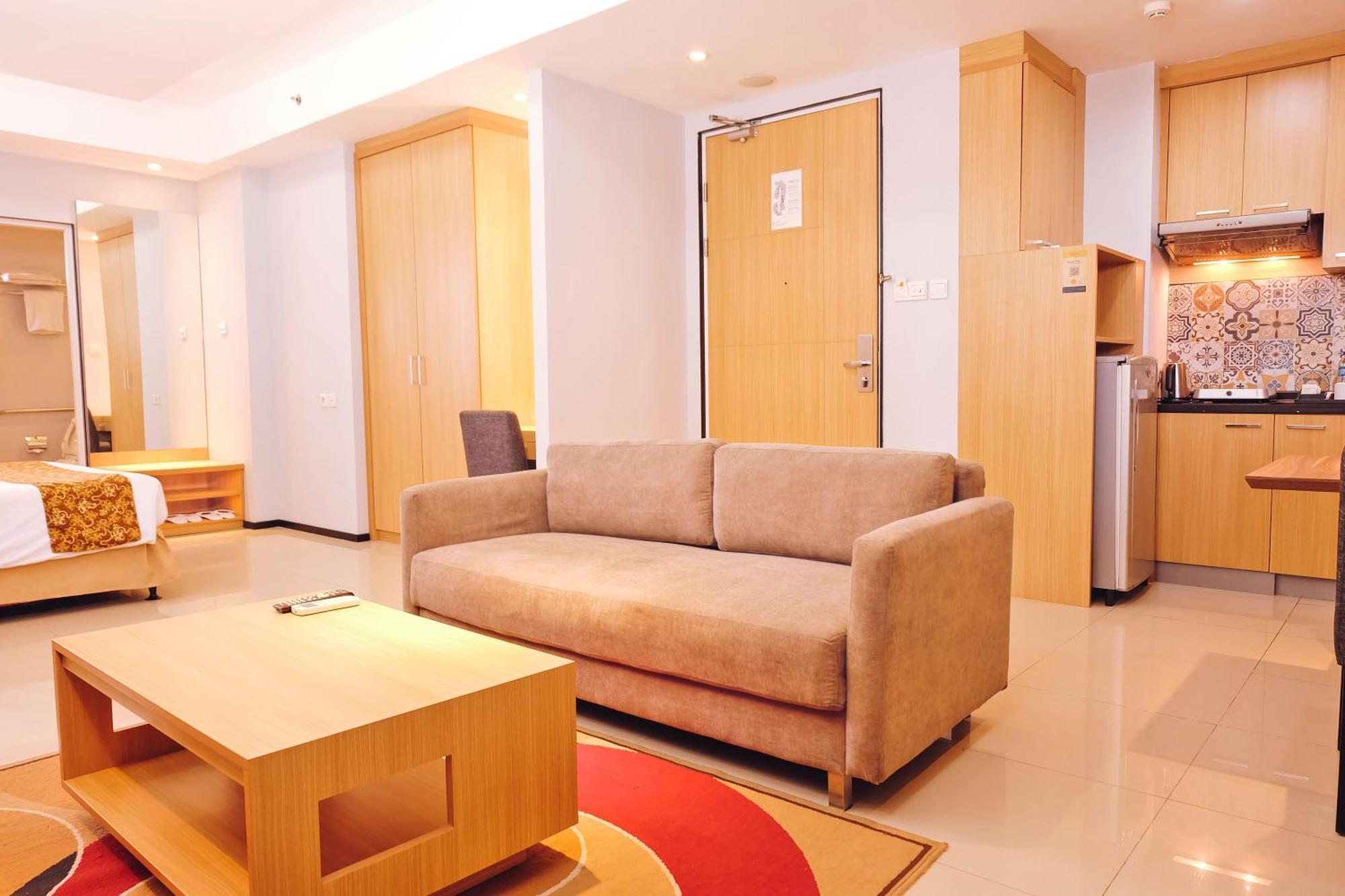 Golden Tulip Balikpapan Hotel & Suites Экстерьер фото