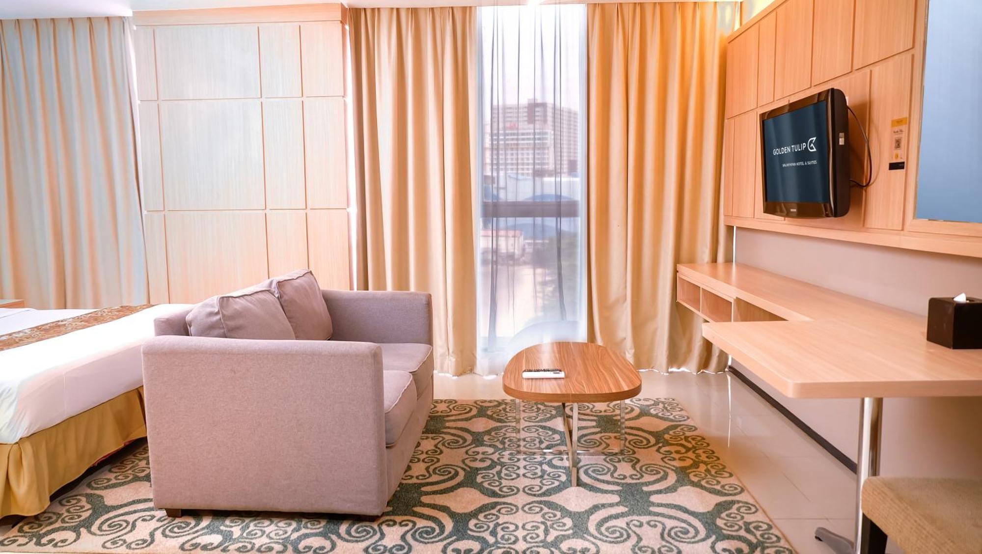 Golden Tulip Balikpapan Hotel & Suites Экстерьер фото
