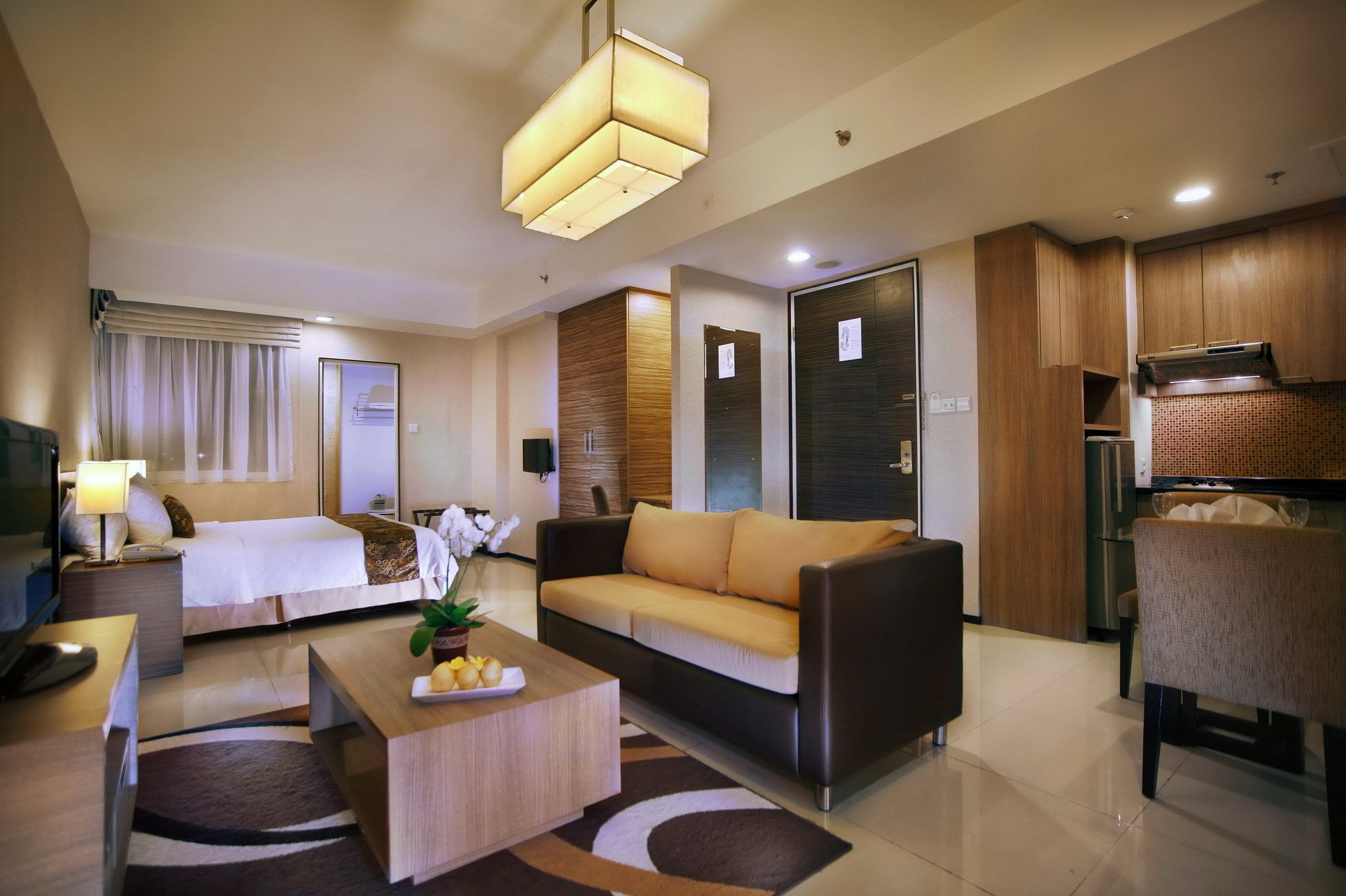 Golden Tulip Balikpapan Hotel & Suites Экстерьер фото