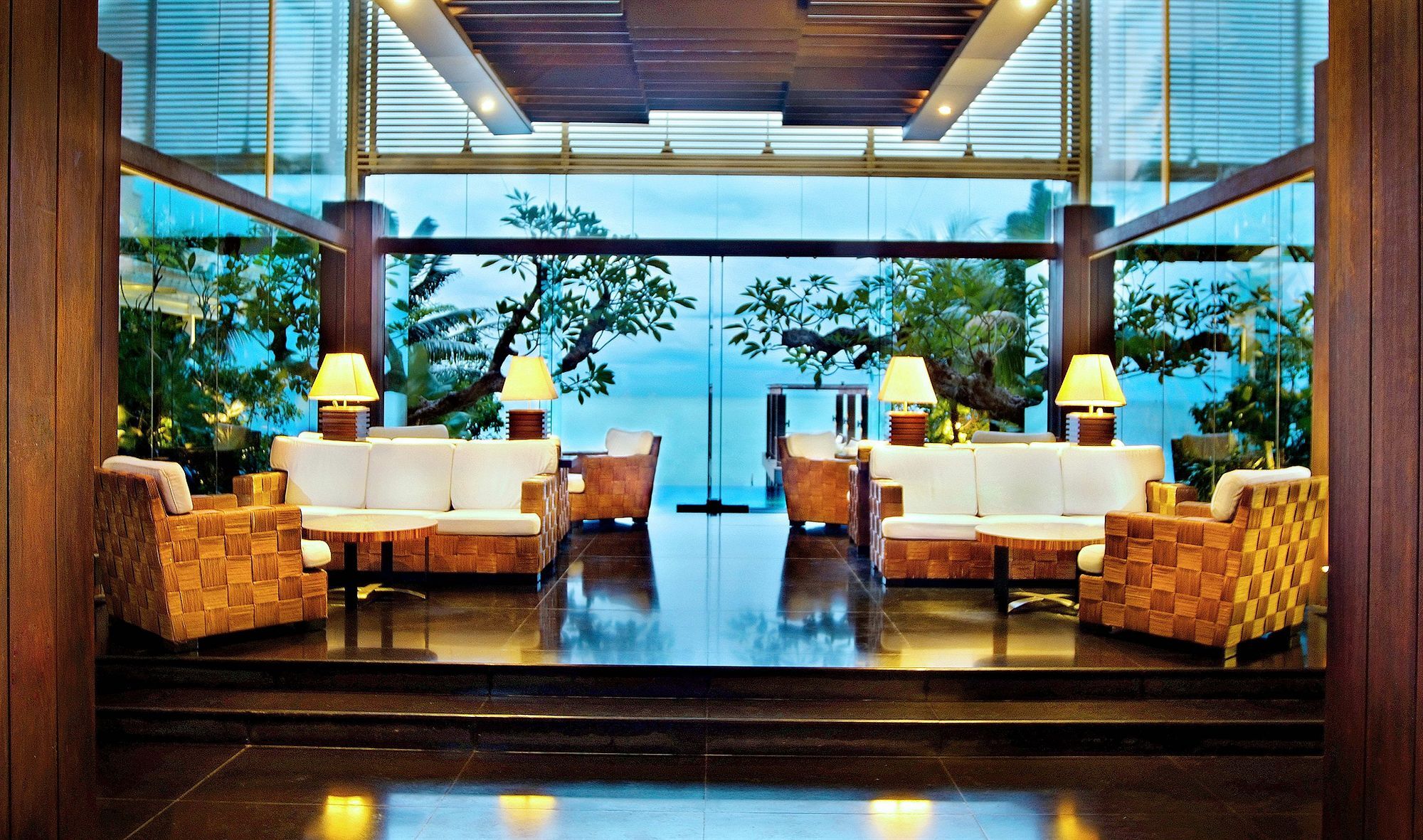 Golden Tulip Balikpapan Hotel & Suites Экстерьер фото